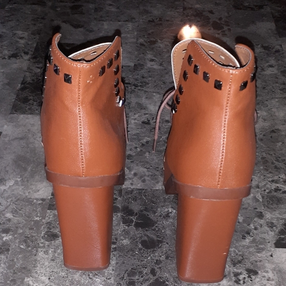 Block heels - Picture 2 of 4